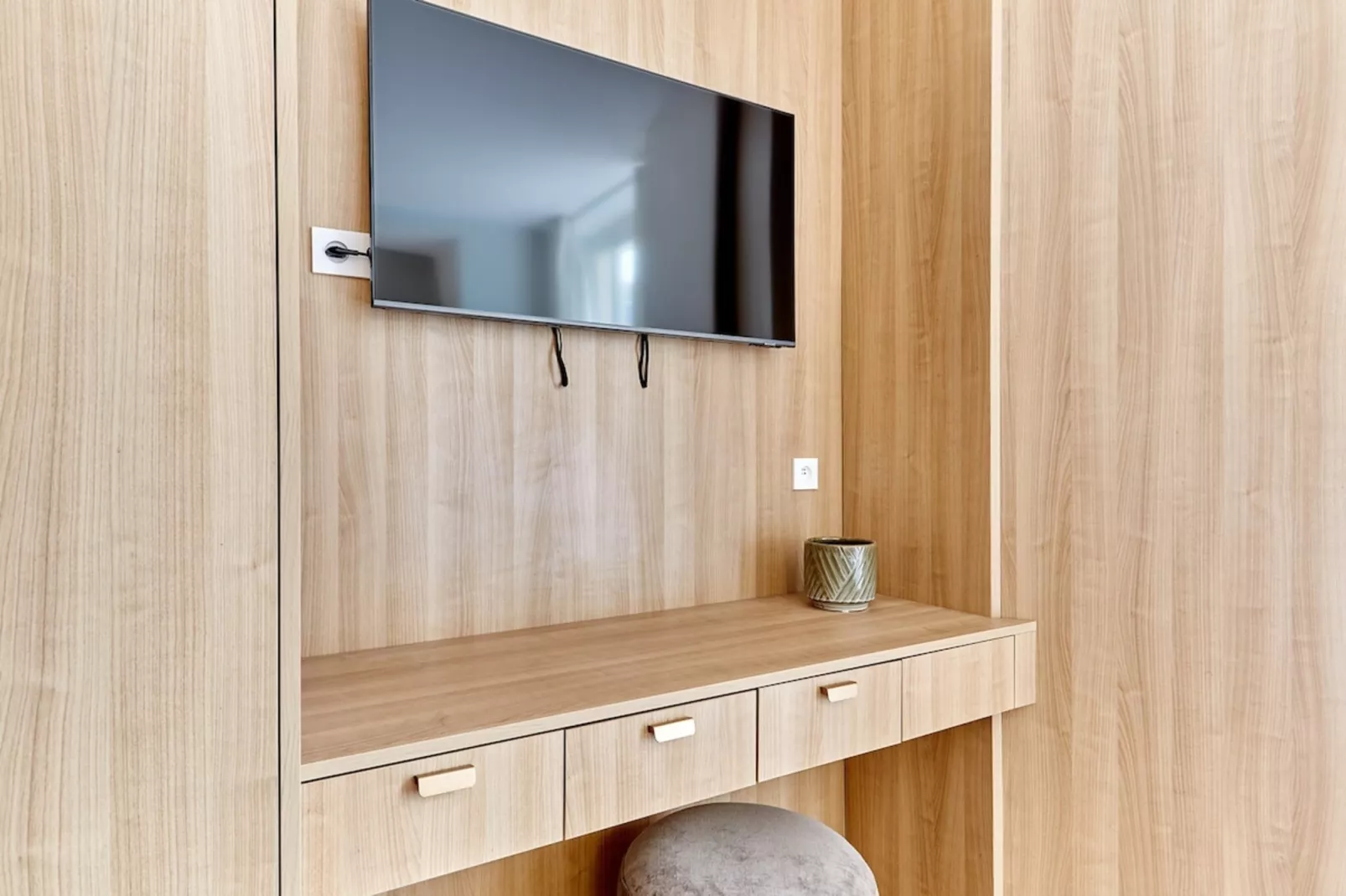 REAUMUR 104 1 NEW - Non tagué