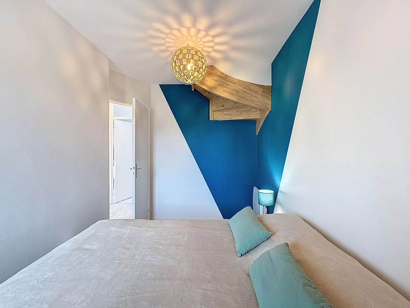 Village de Légenèse - Inside