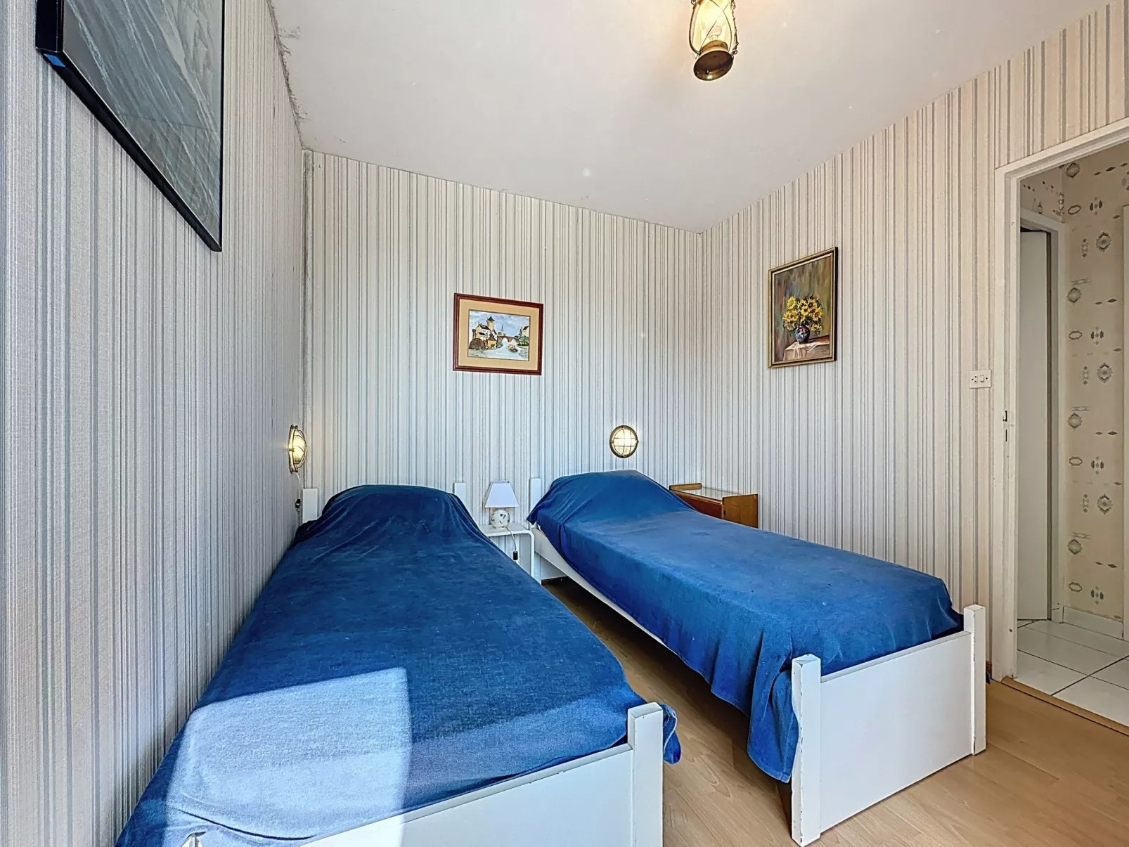 Les Criques - Dedans