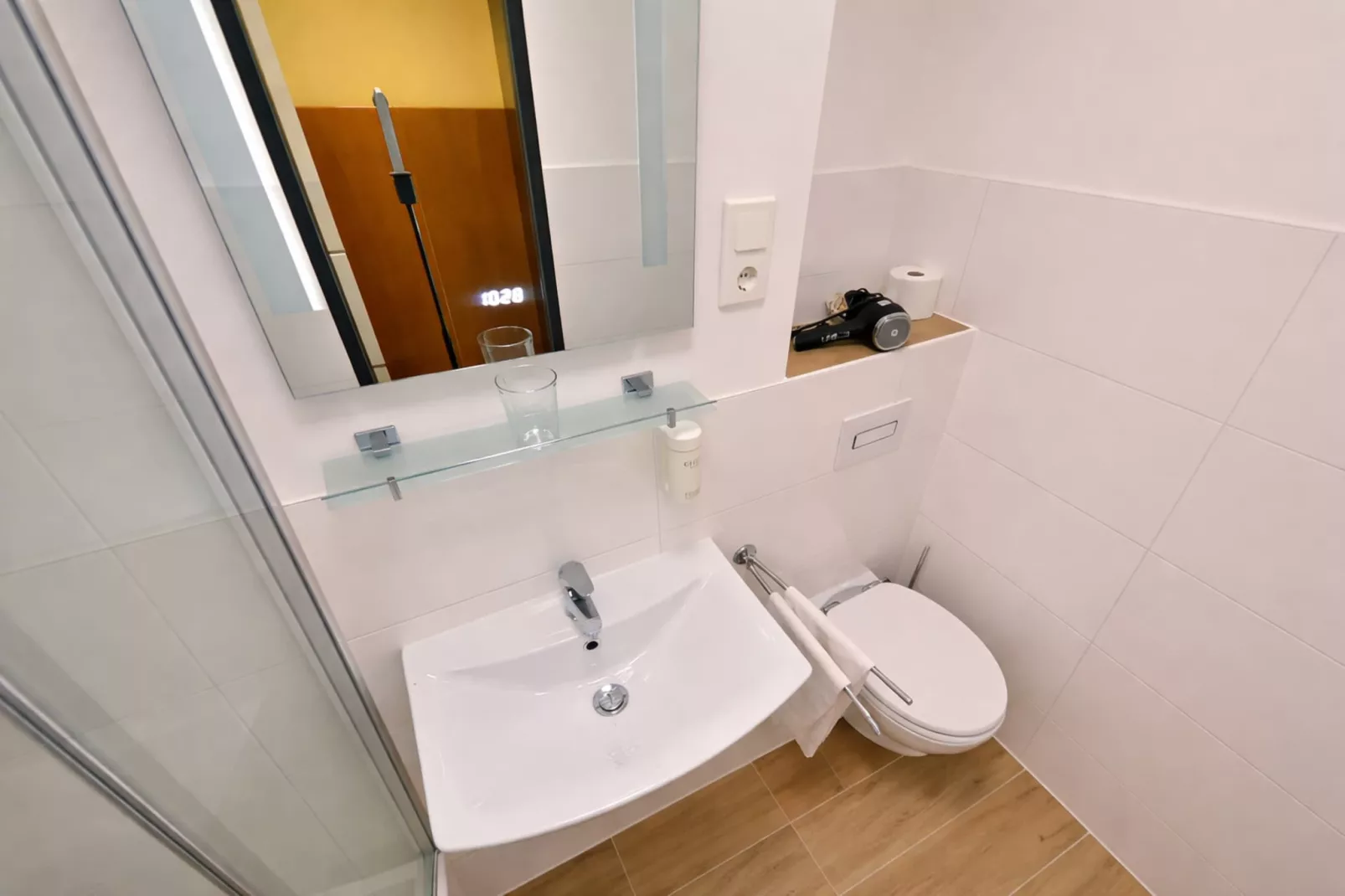 Typ A Basis - Studio Robert O175 - Bathroom