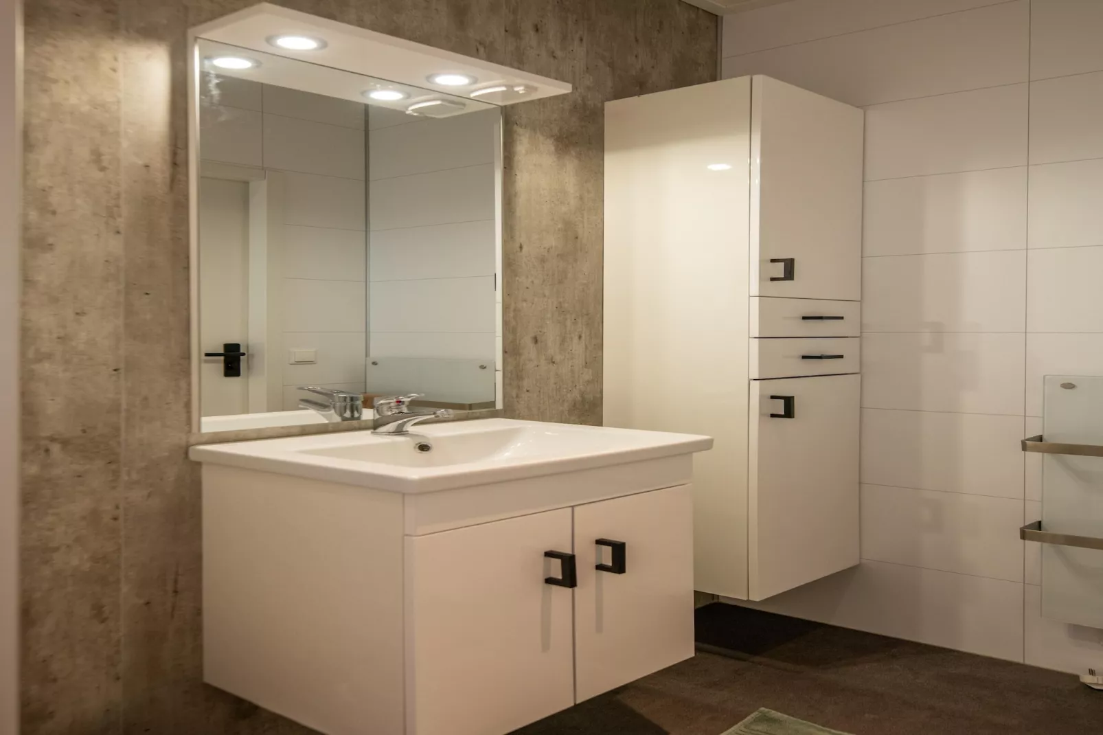 Wellnesslodge Scholekster 4p - Badezimmer