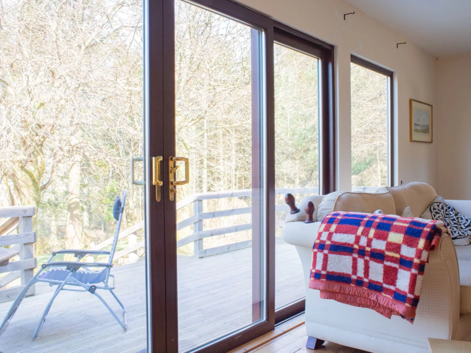 Blue Lobster - Outside