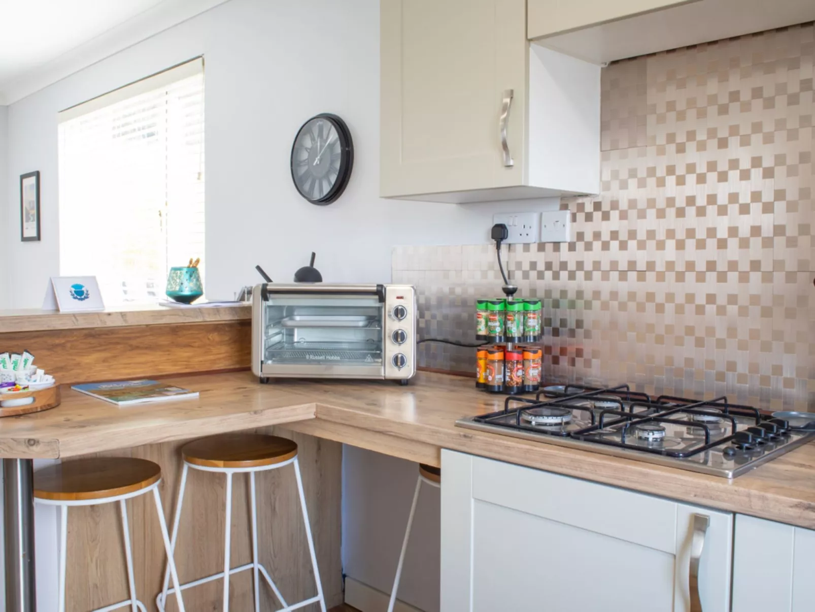 Skeabost Chalet - Inside