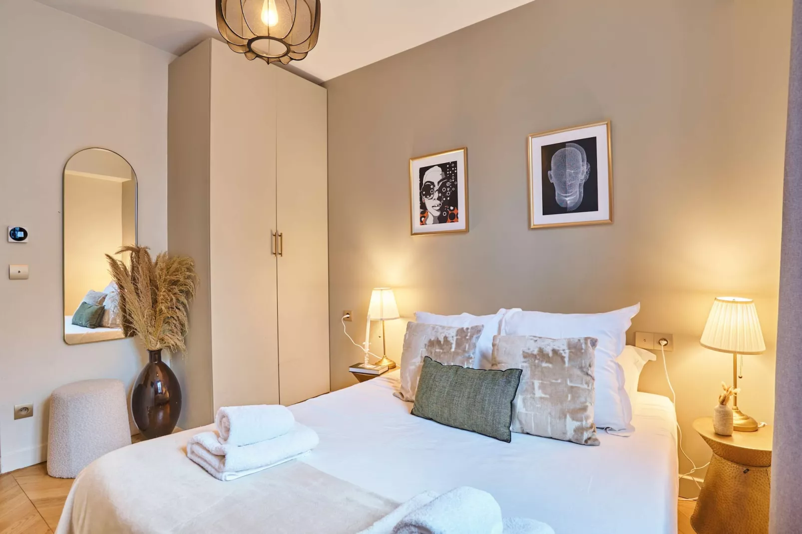 CHAMPS ELYSEES 2 - Nicht zugeordnet