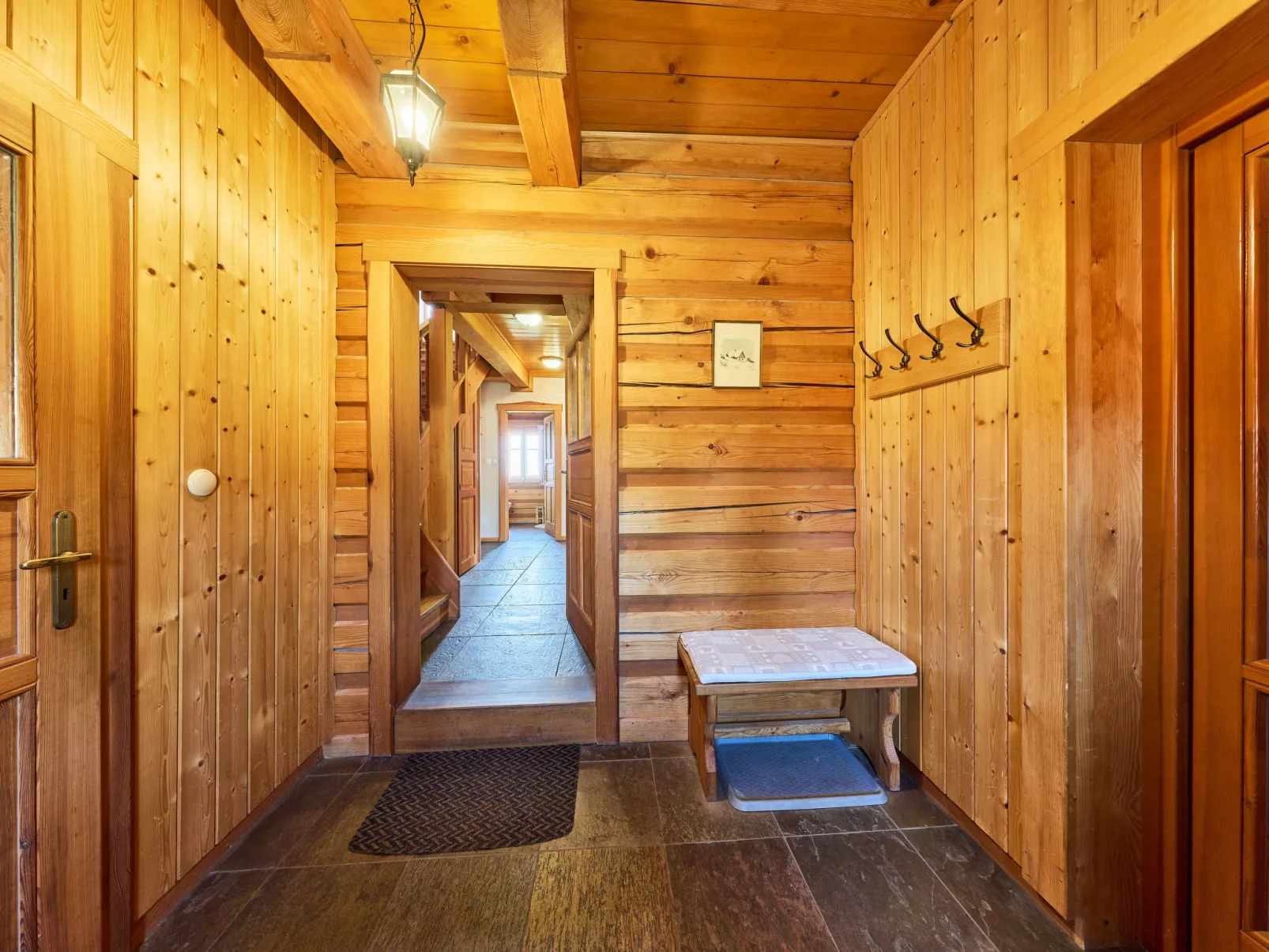 Timber Lodge with Hydromassage - Dedans