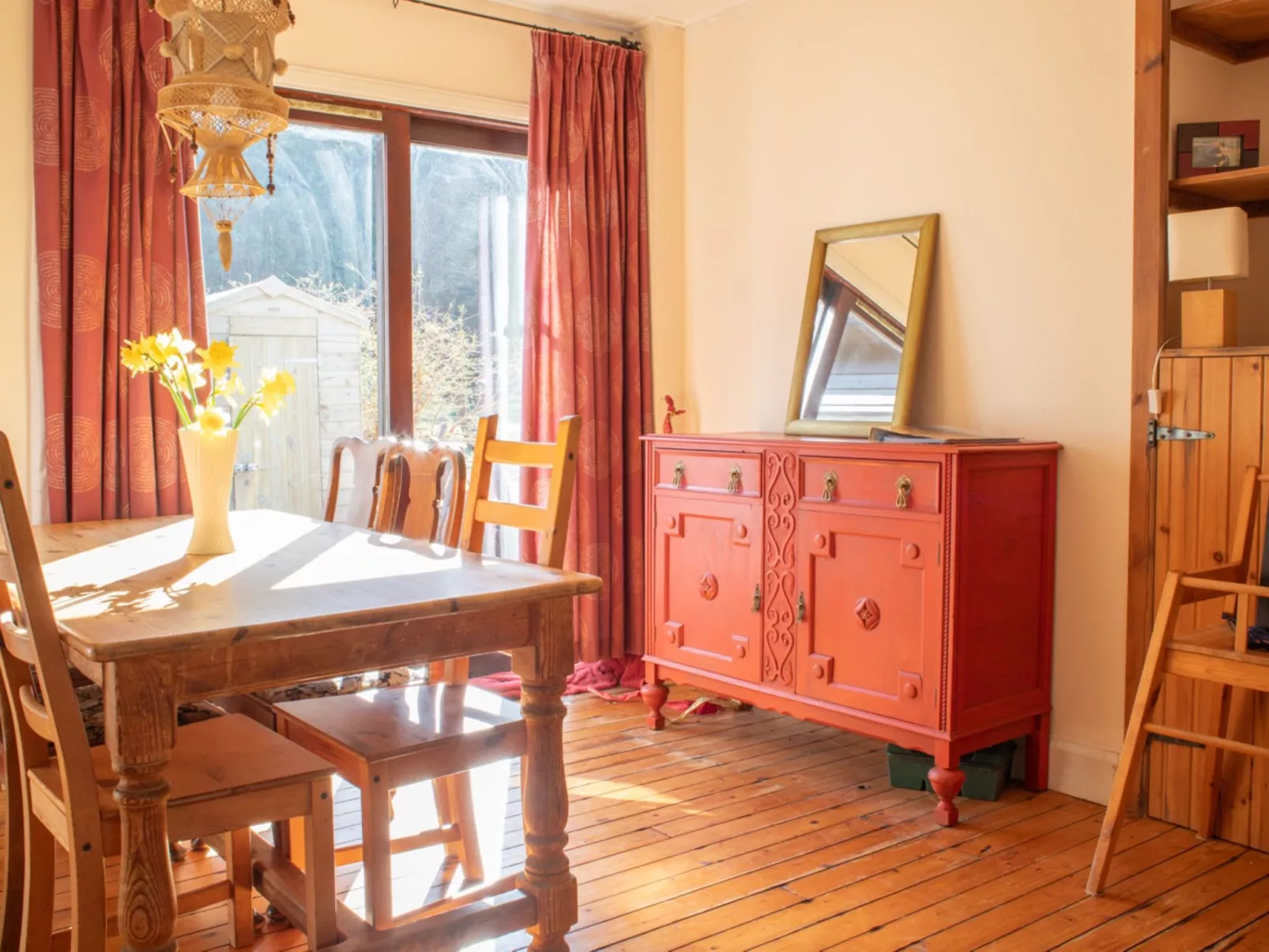 Blue Lobster - Inside