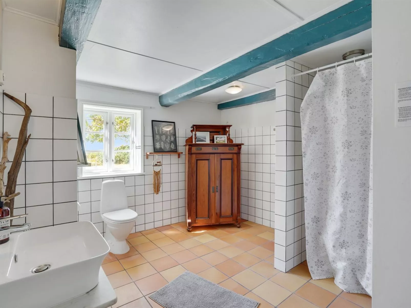 "Myra" - 18km from the sea - Dedans