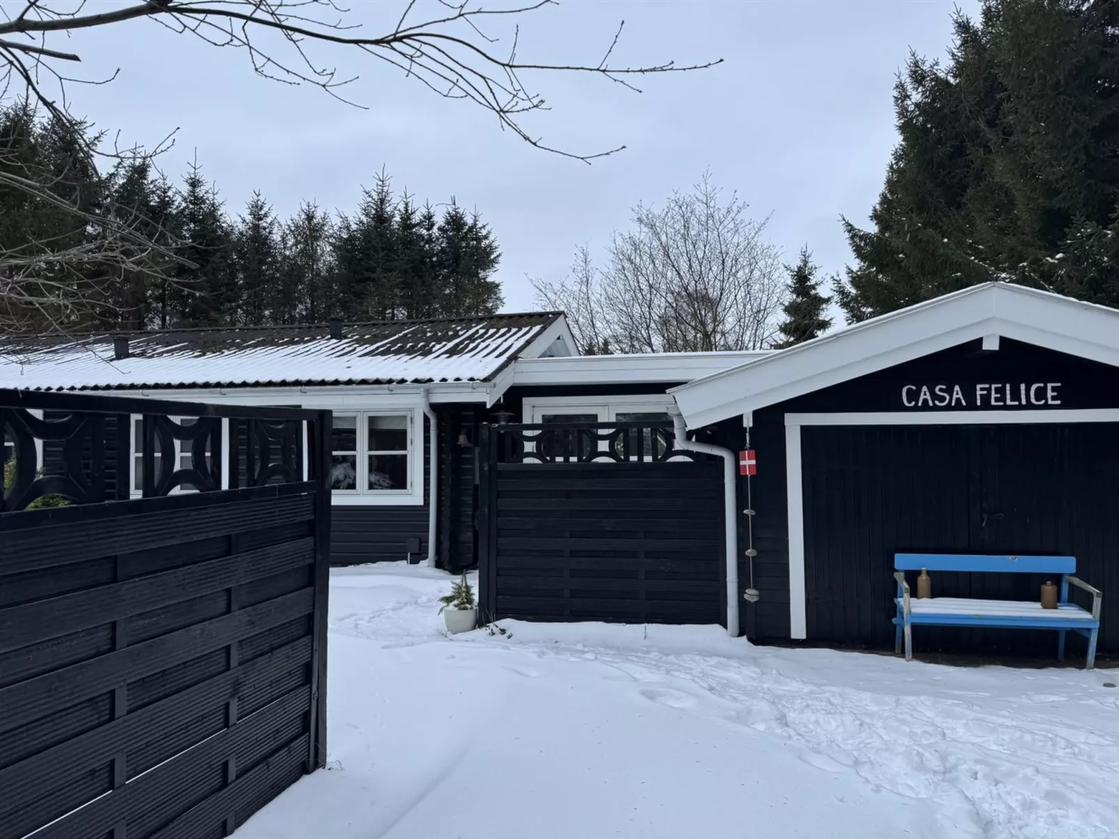 "Tjarko" - 690m to the fjord - Draußen