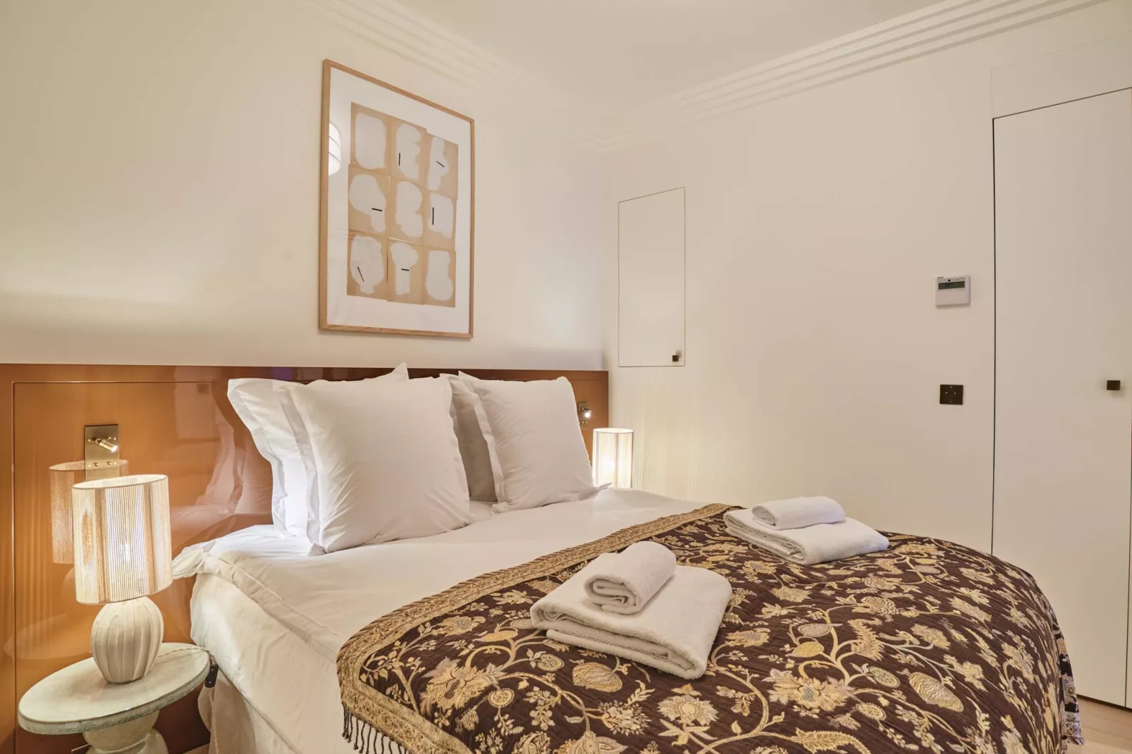 GRENELLE 2 MAGOTS - Untagged