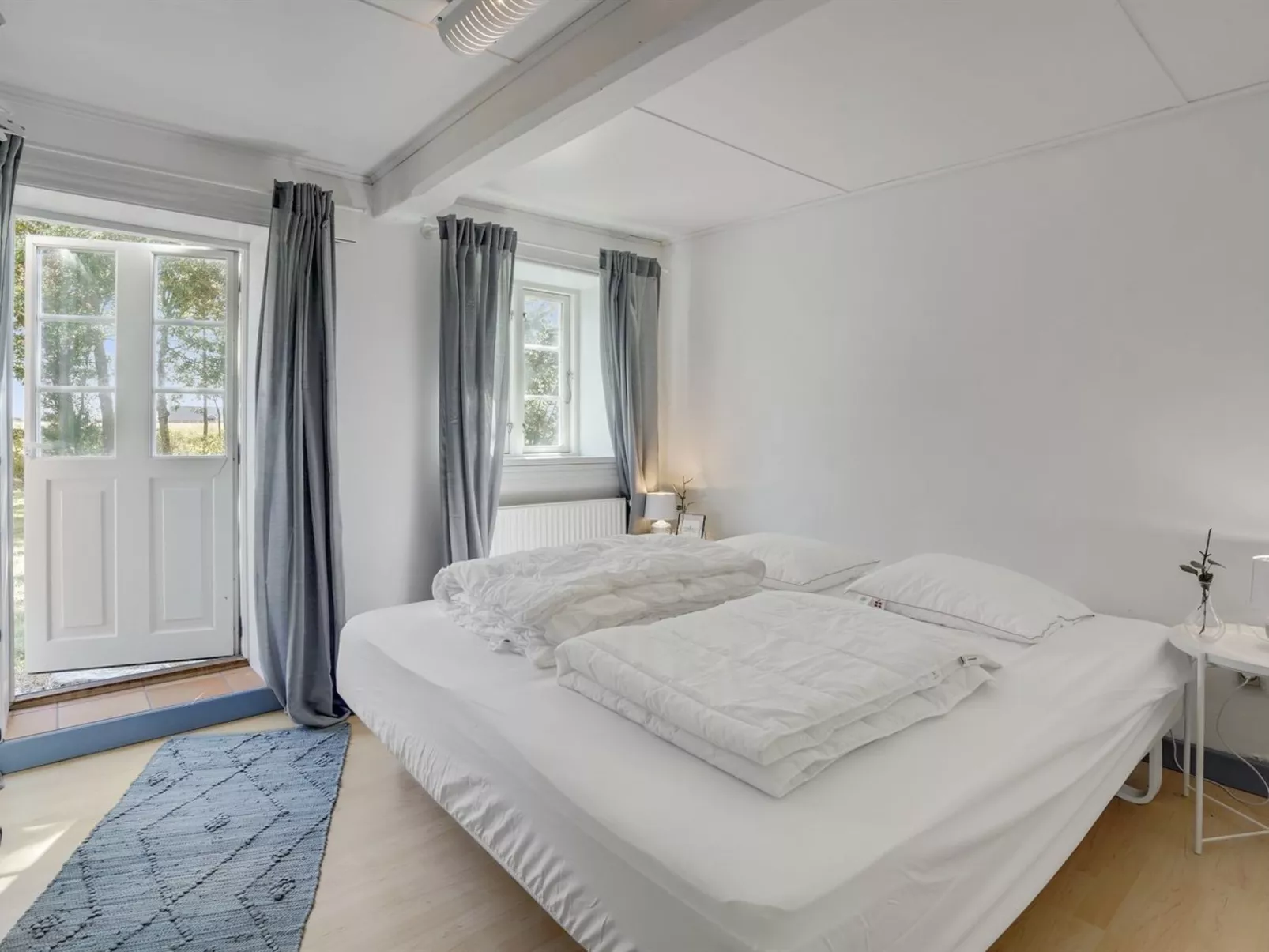 "Myra" - 18km from the sea - Dedans