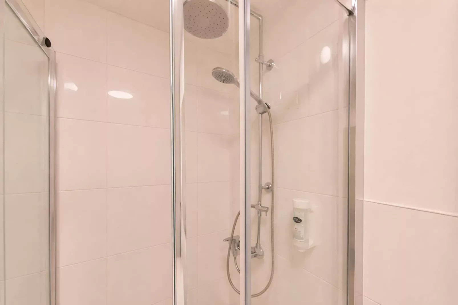 Typ A Basis - Studio Michaela L72 - Bathroom