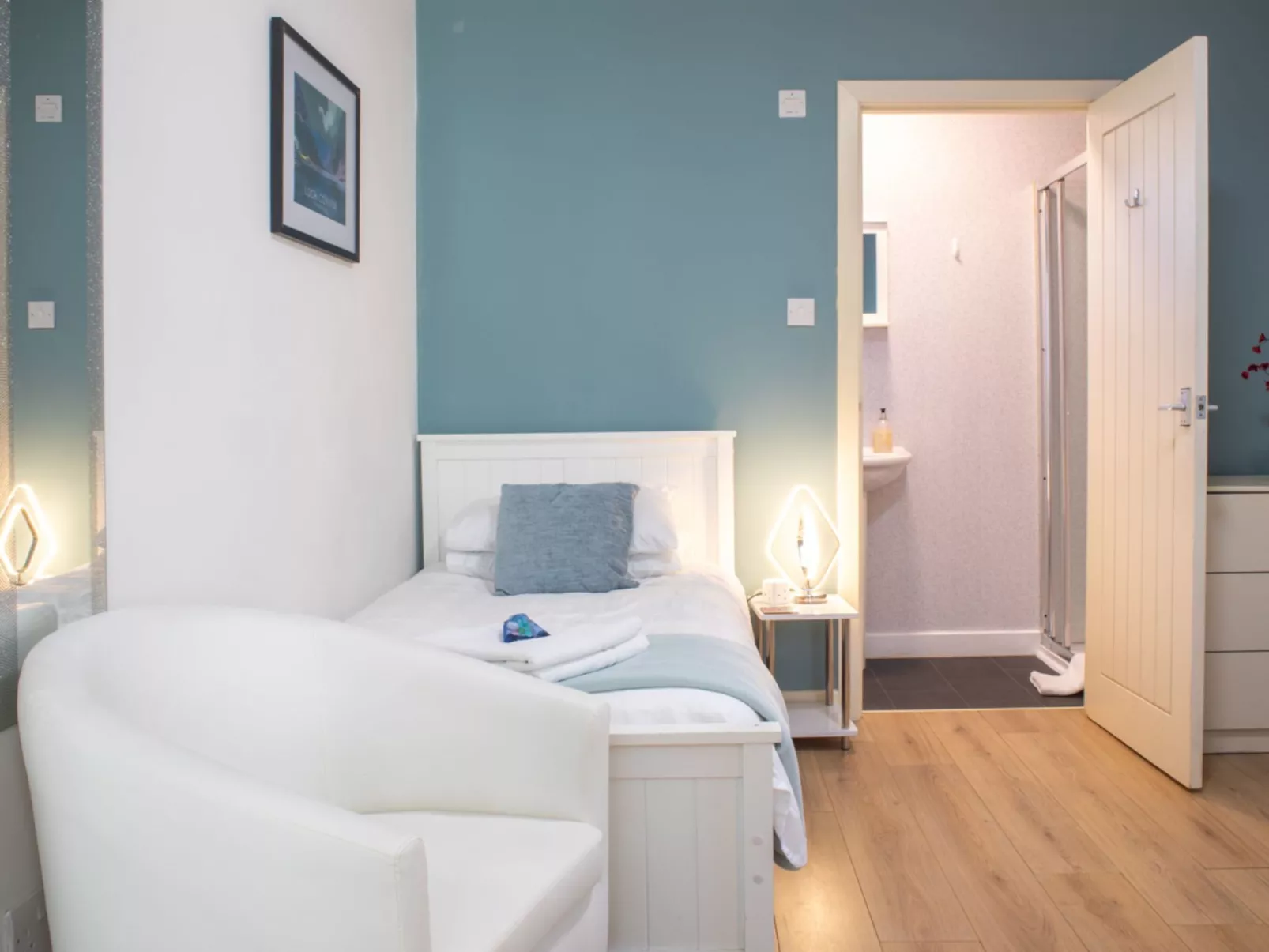 Skeabost Chalet - Inside