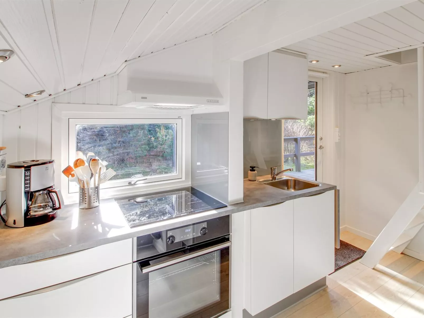 "Eliene" - 500m from the sea - Drinnen