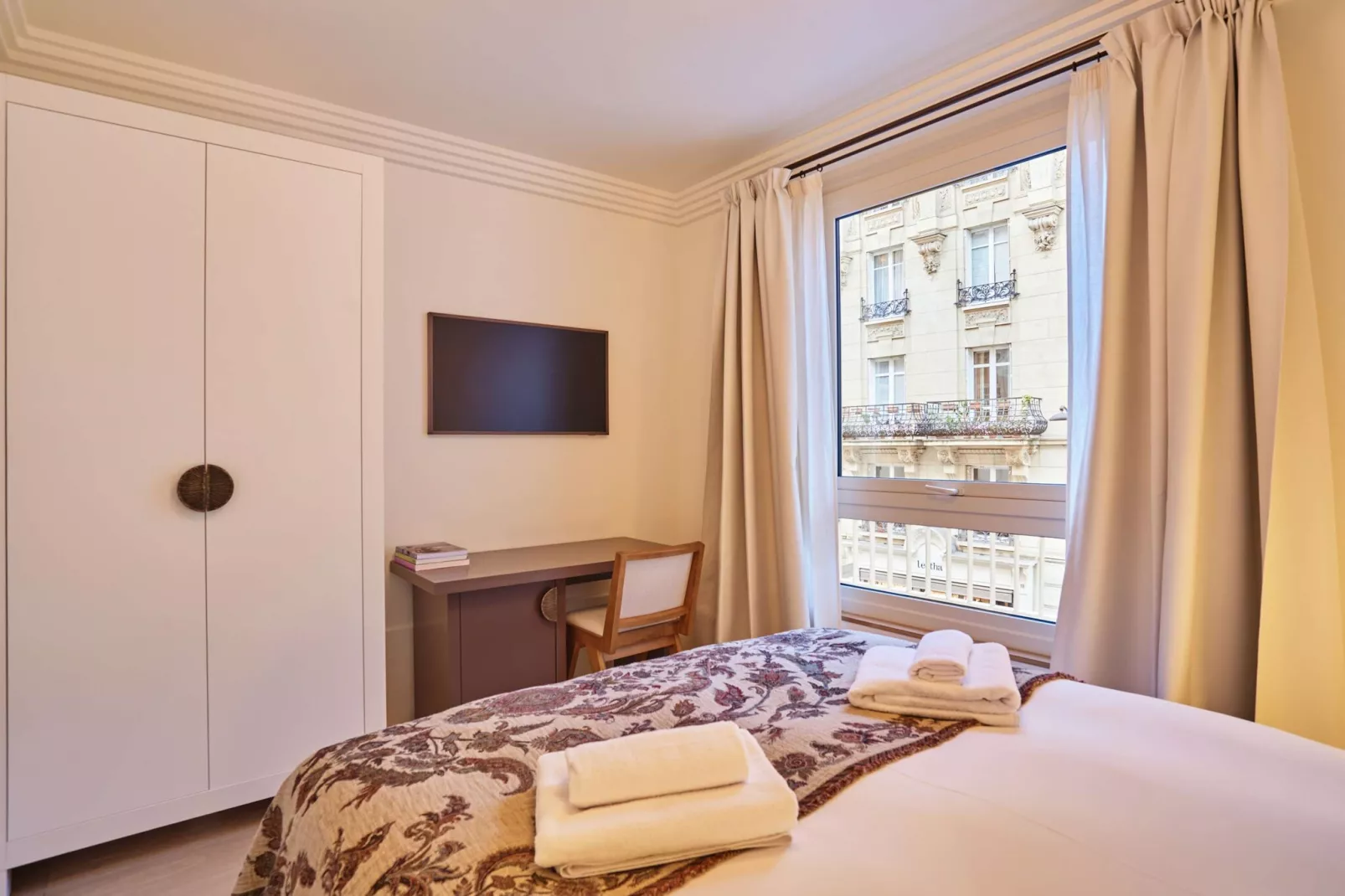 GRENELLE 2 MAGOTS - Untagged