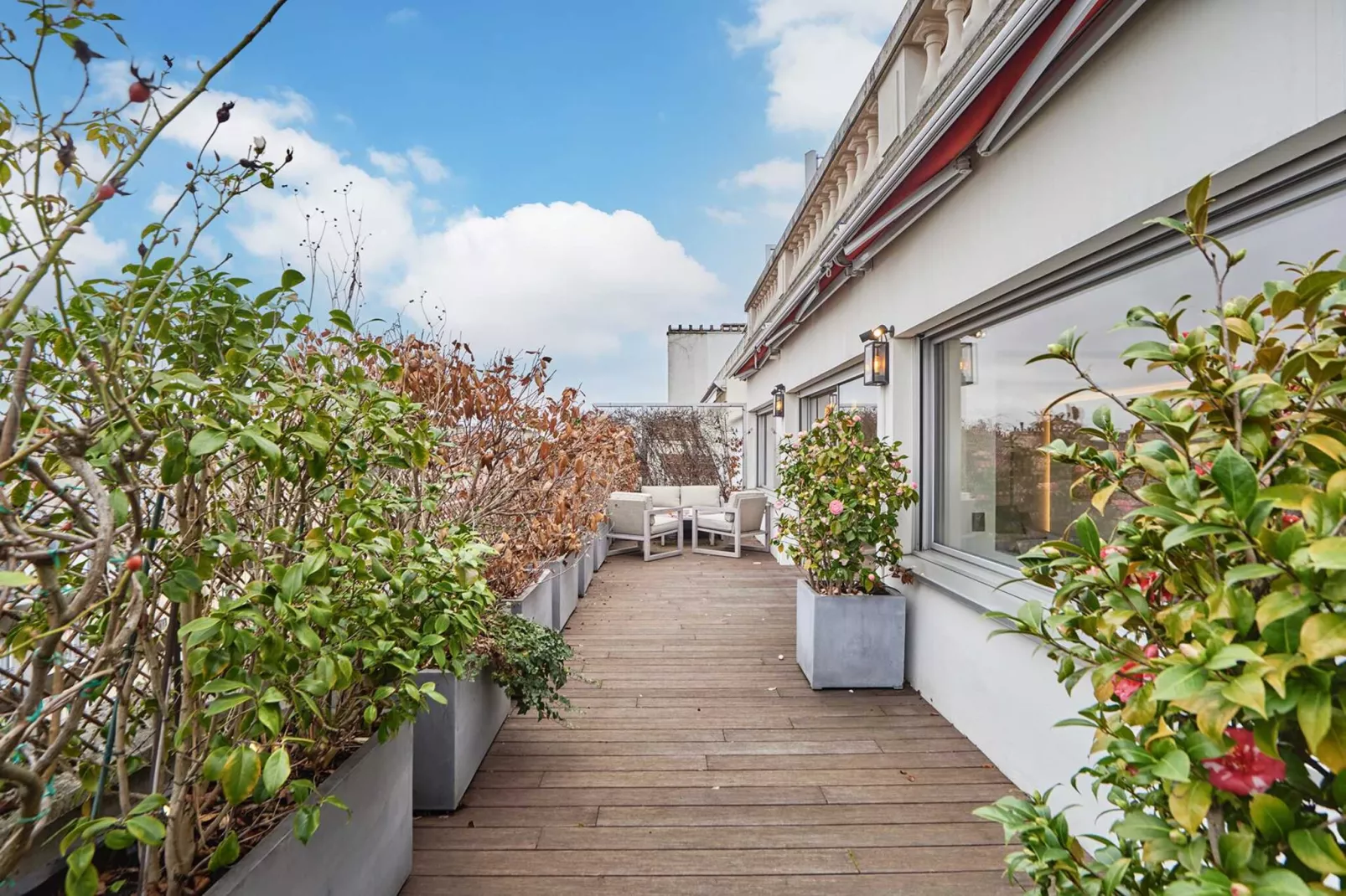 VICTOR HUGO - Untagged