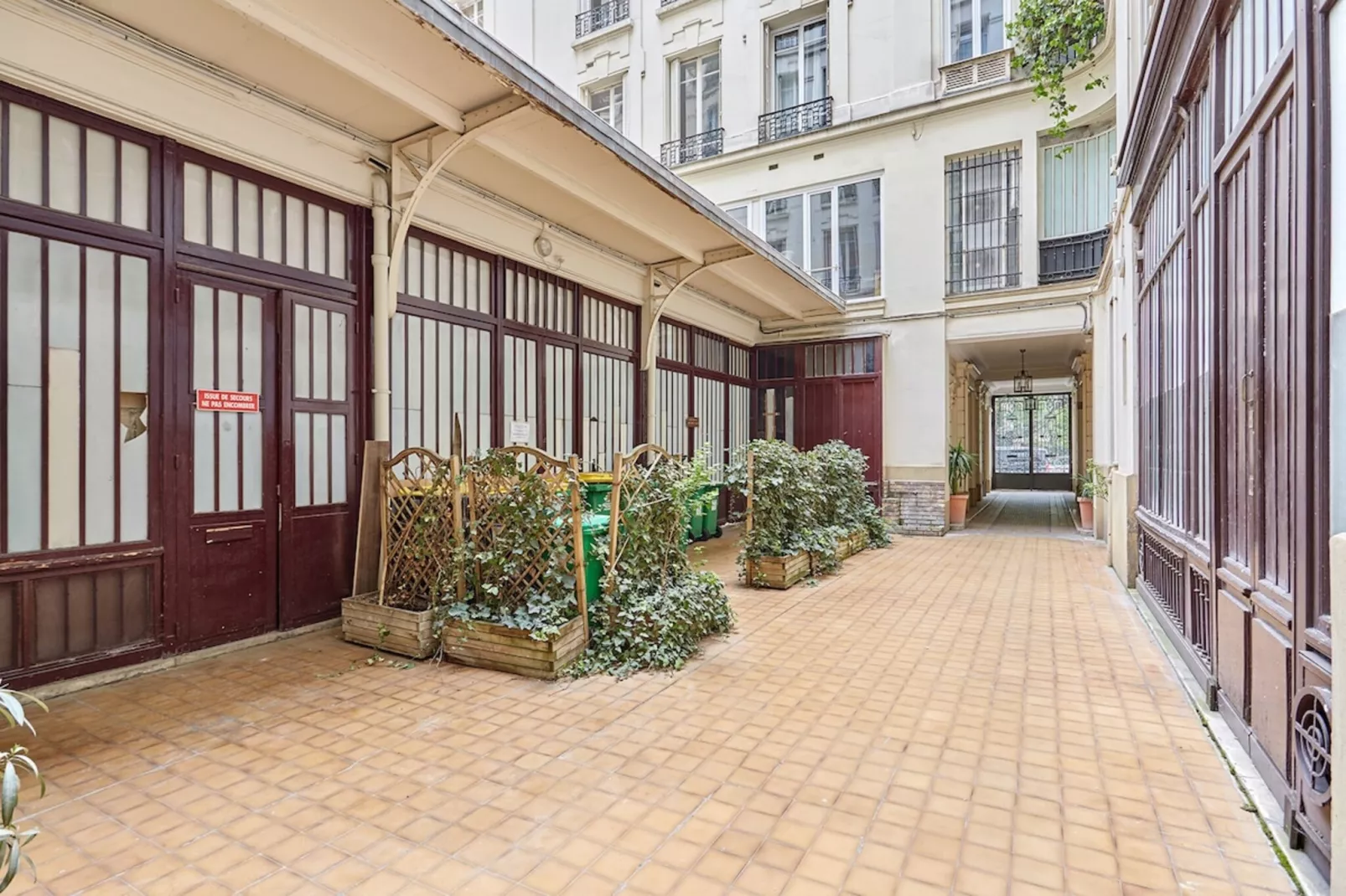 REAUMUR 104 1 NEW - Non tagué