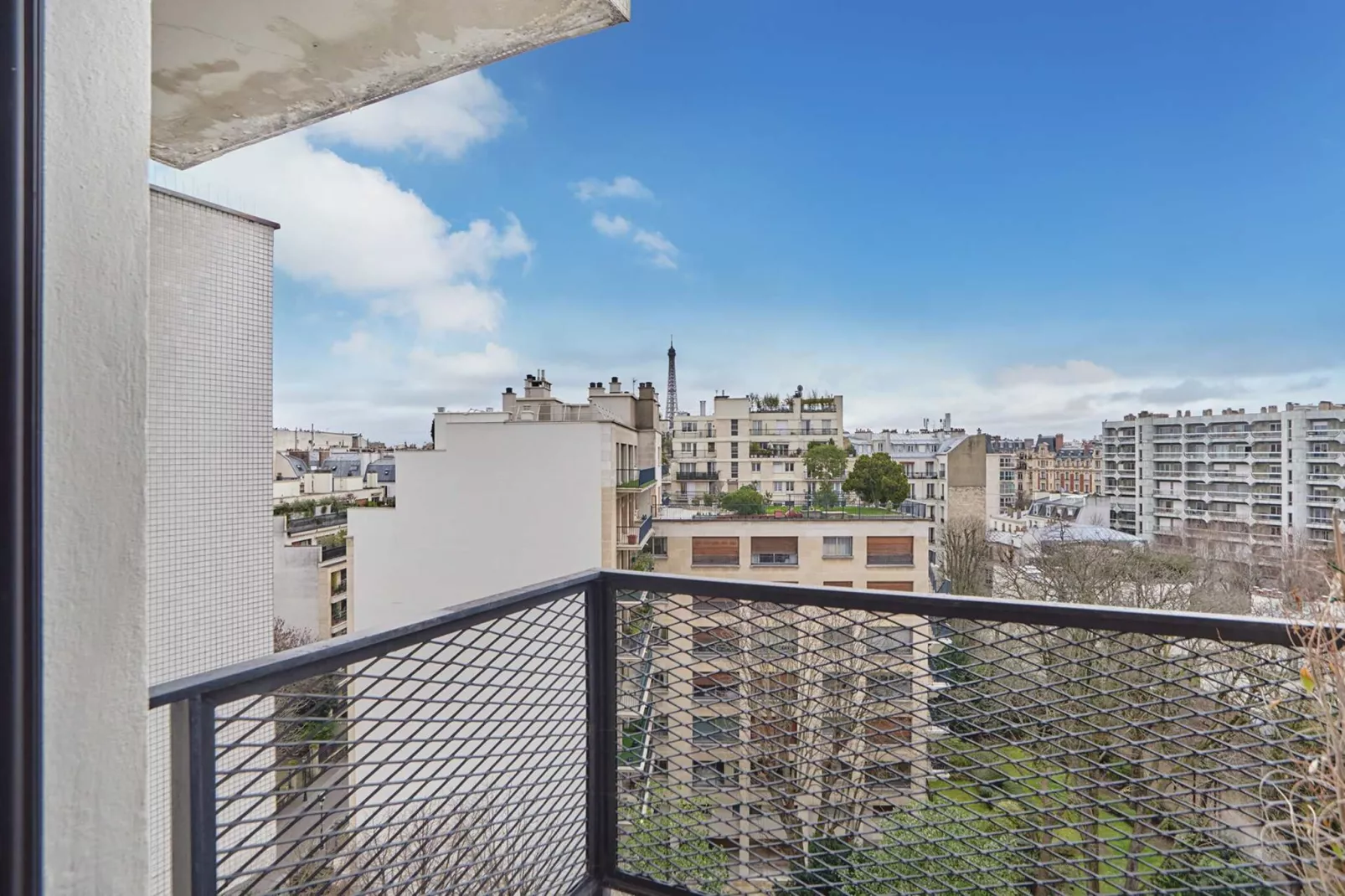 VICTOR HUGO - Untagged