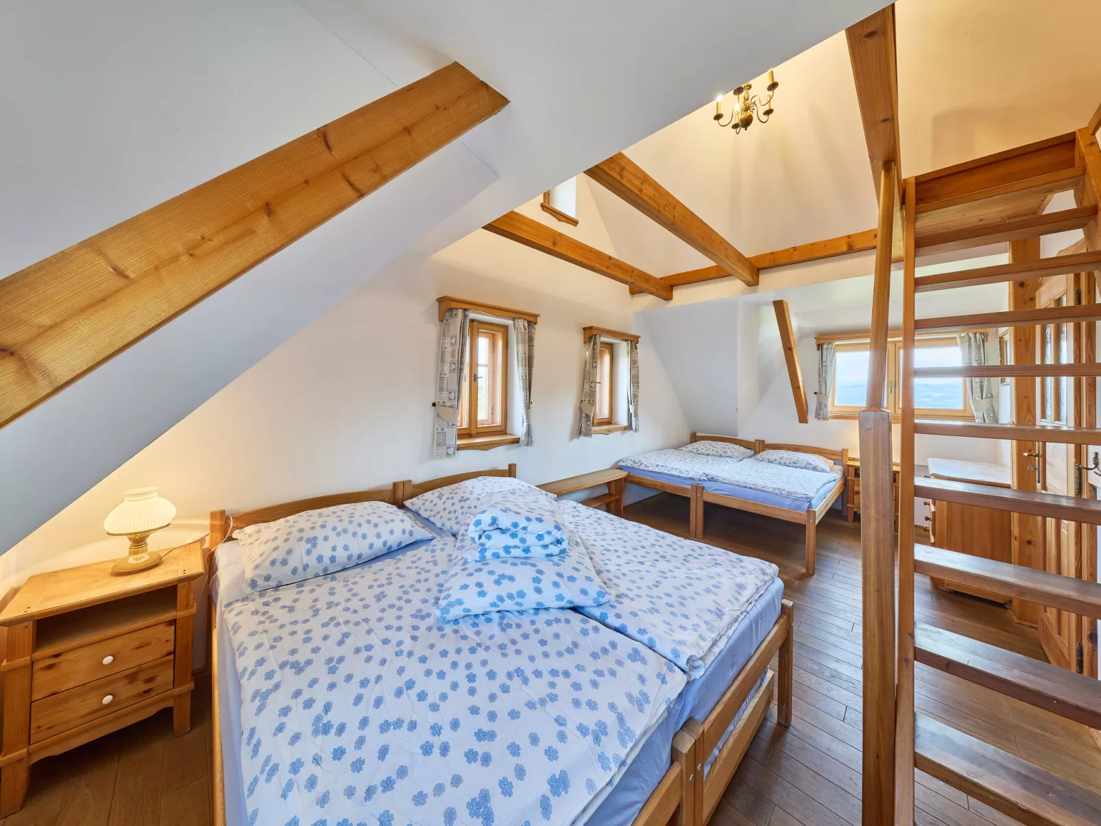 Timber Lodge with Hydromassage - Dedans