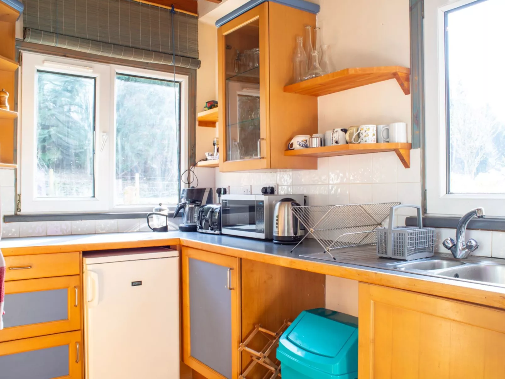 Blue Lobster - Inside