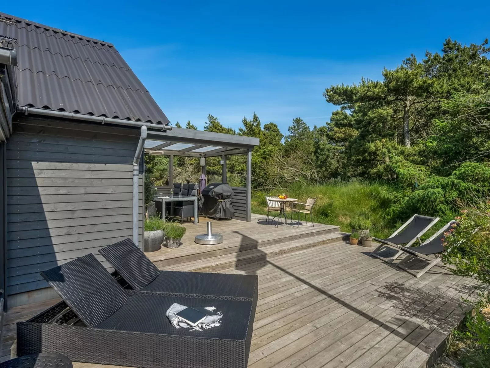 "Eliene" - 500m from the sea - Draußen