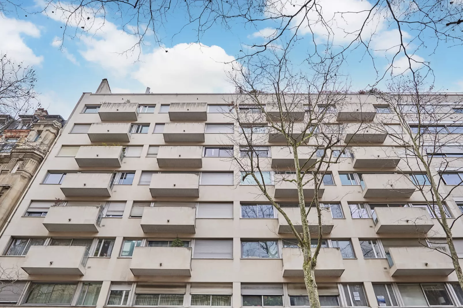 VICTOR HUGO - Untagged