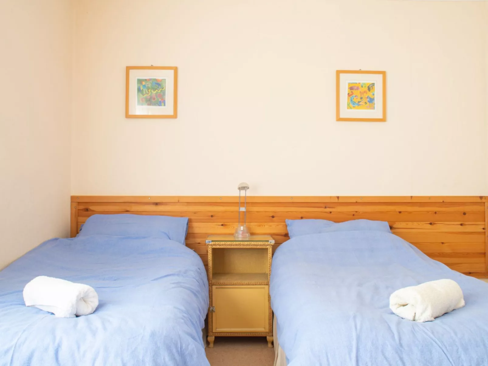 Blue Lobster - Inside