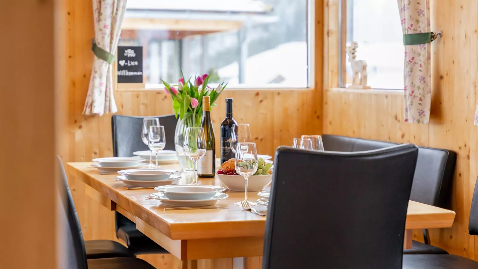 Tauern Lodge - Esszimmer