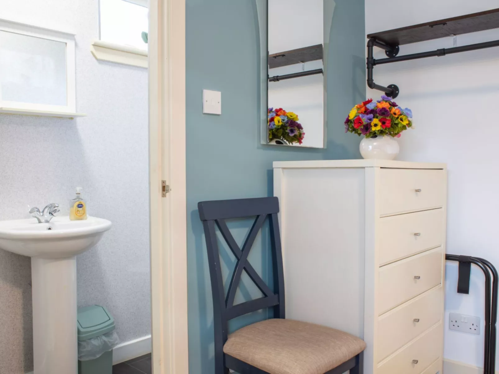 Skeabost Chalet - Inside