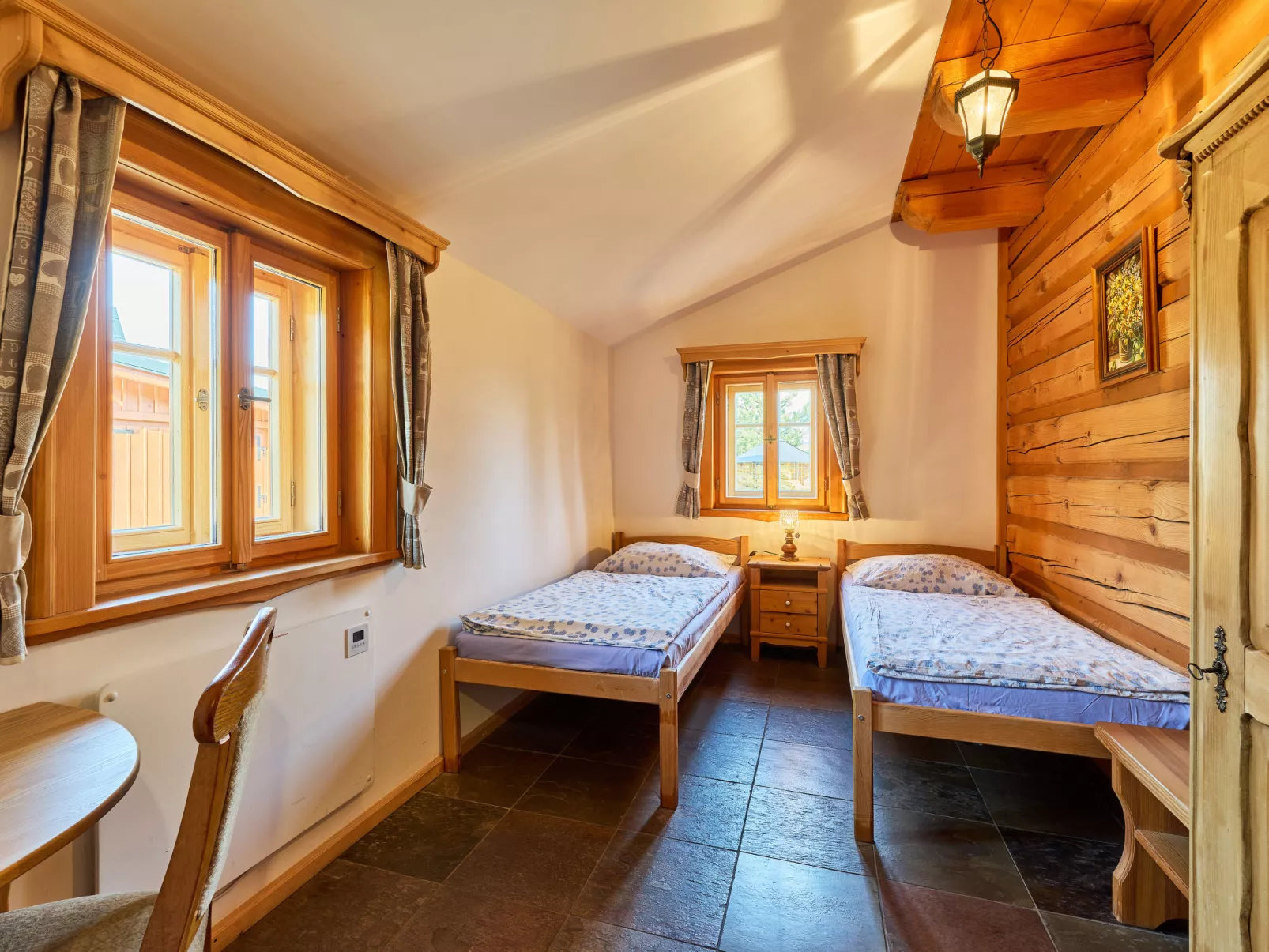 Timber Lodge with Hydromassage - Dedans