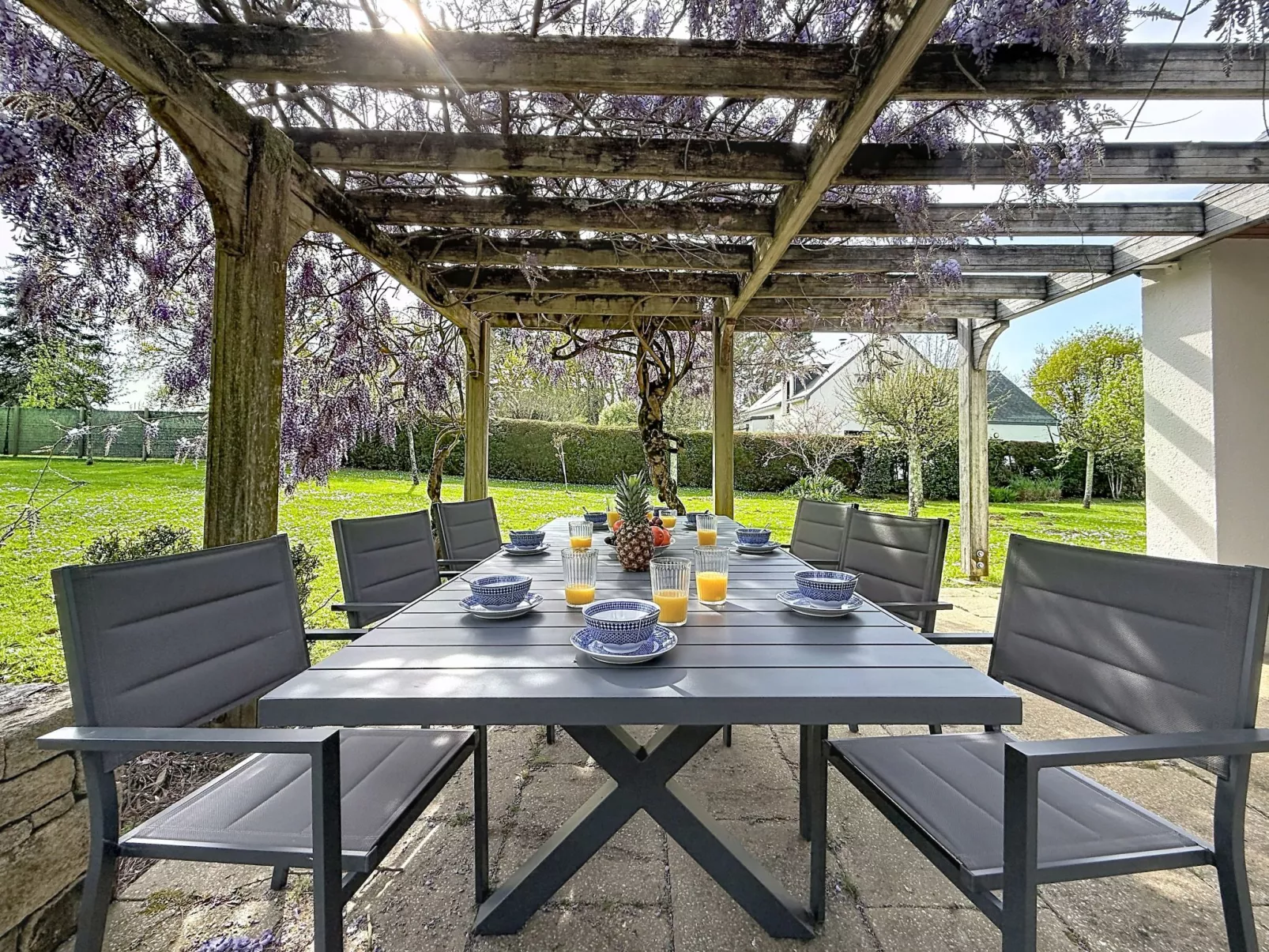 Villa Kerpunce - Outside