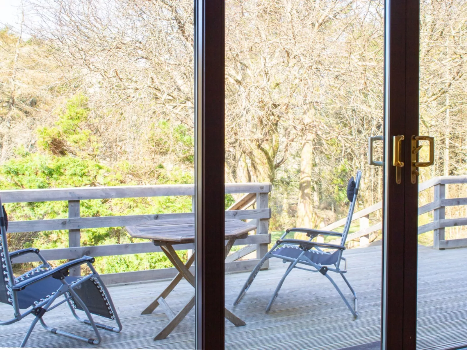 Blue Lobster - Outside