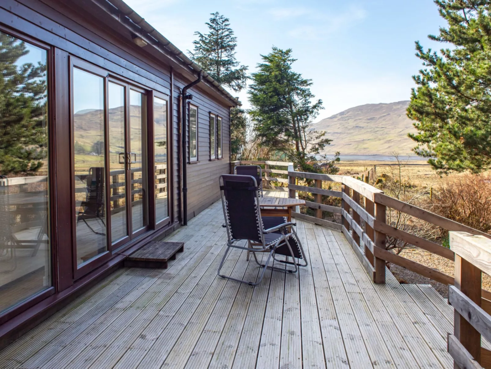 Blue Lobster - Outside