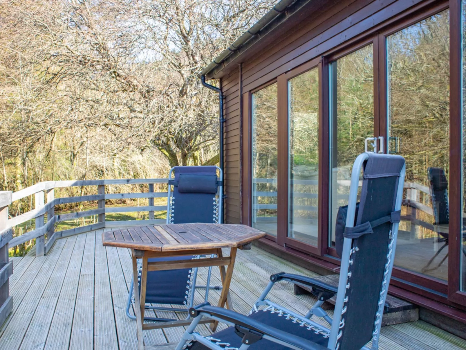 Blue Lobster - Outside