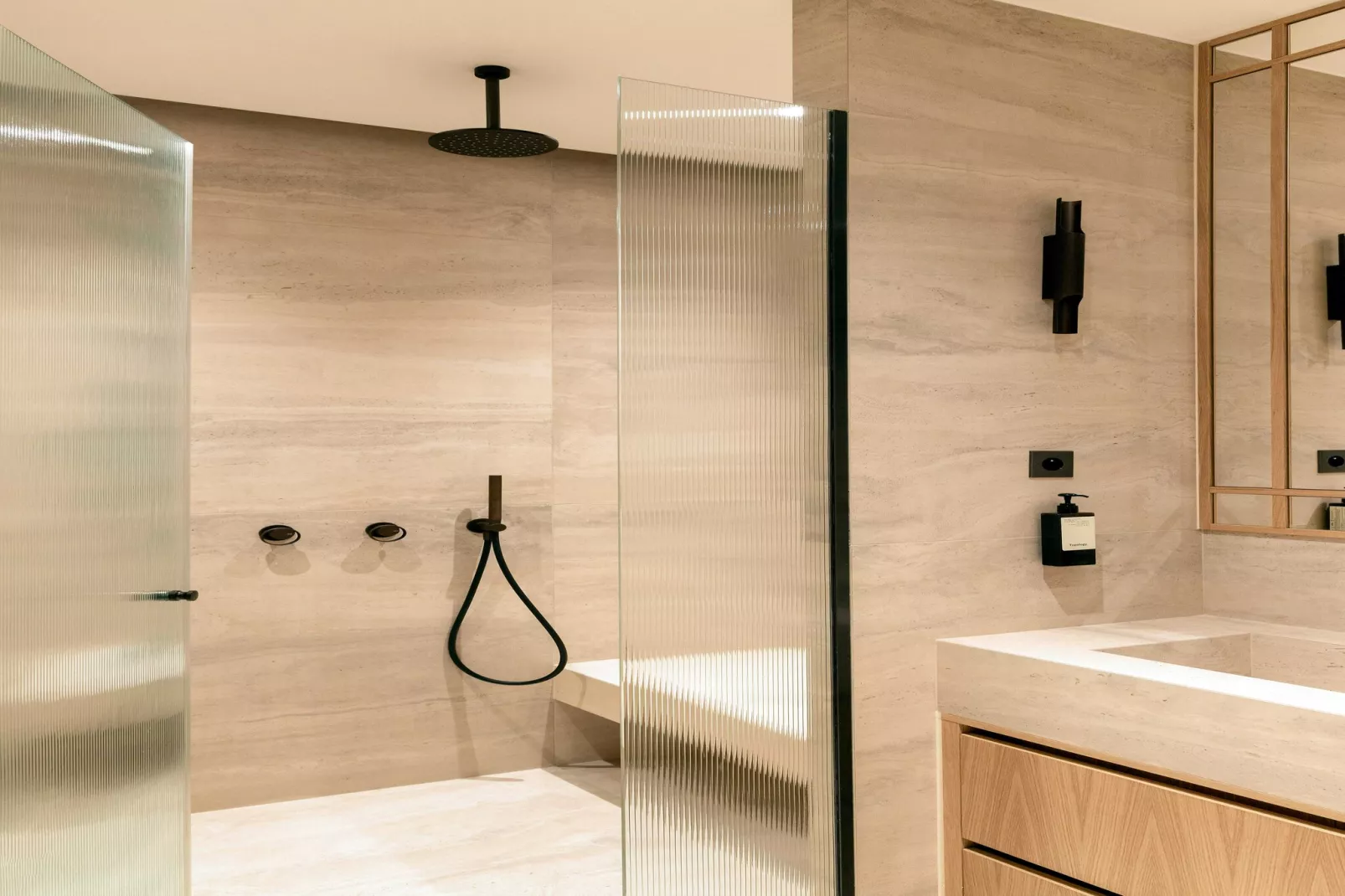 FDL-85-WAGRAM-2R - Nicht zugeordnet