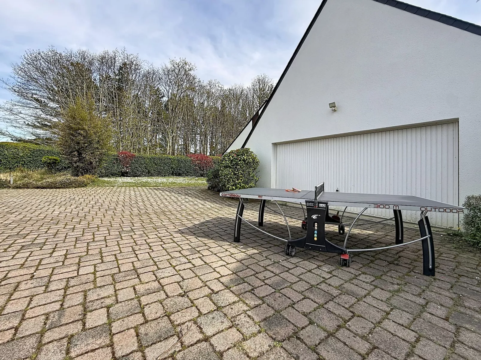 Villa Kerpunce - Outside