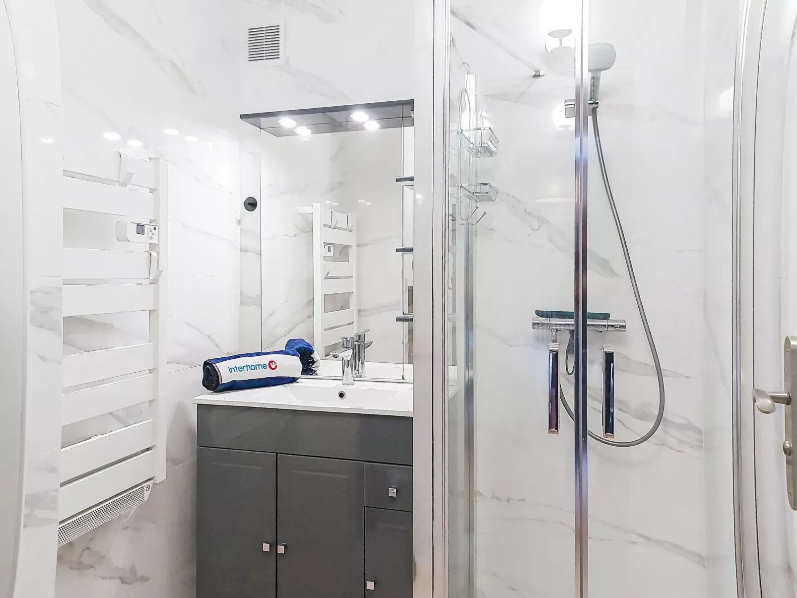 Les Jardins de Phebus - Drinnen