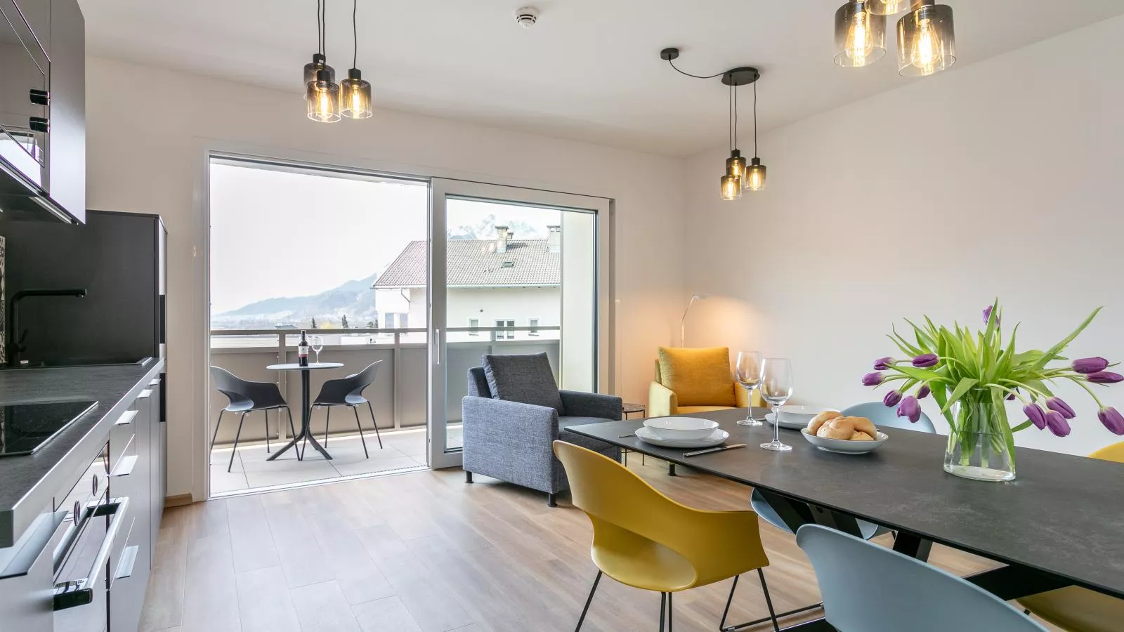 City Apartments Jenbach Top 8