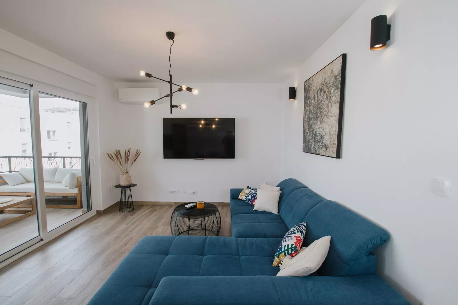 Spacious Luxury Trogir Apartments - Standard Two Bedroom Apartment (Nora)