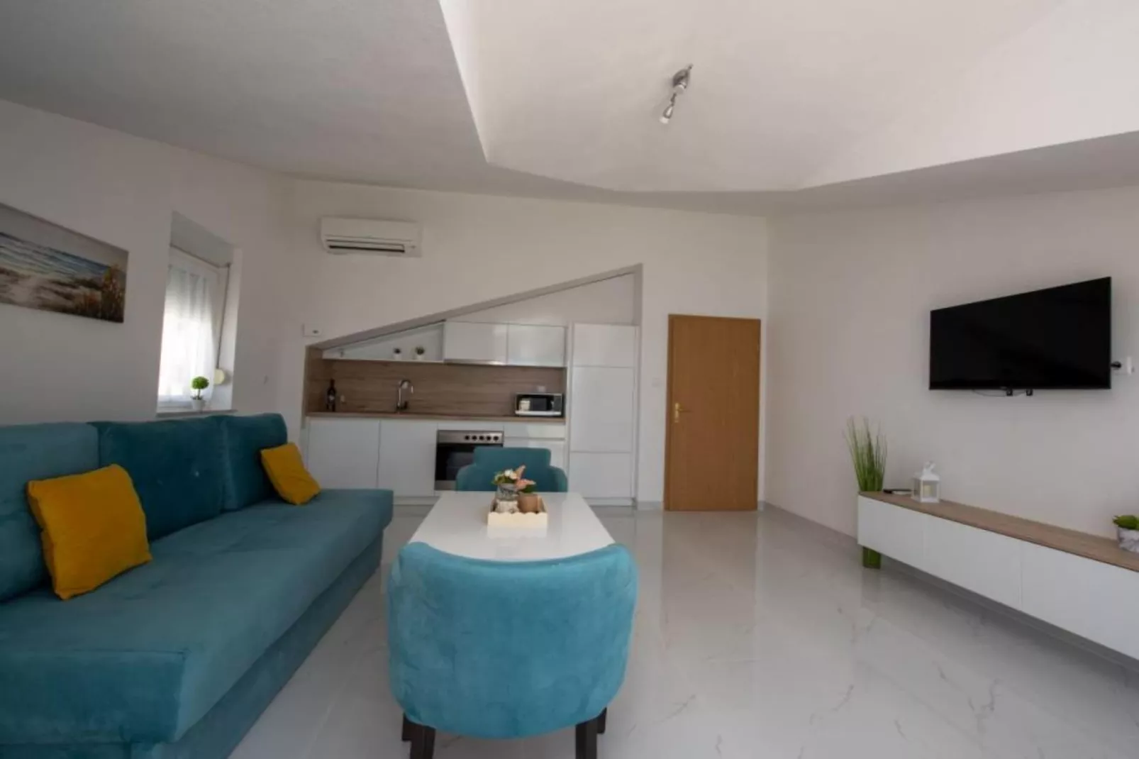 Villa Tomi -  Studio With Sea View (2)