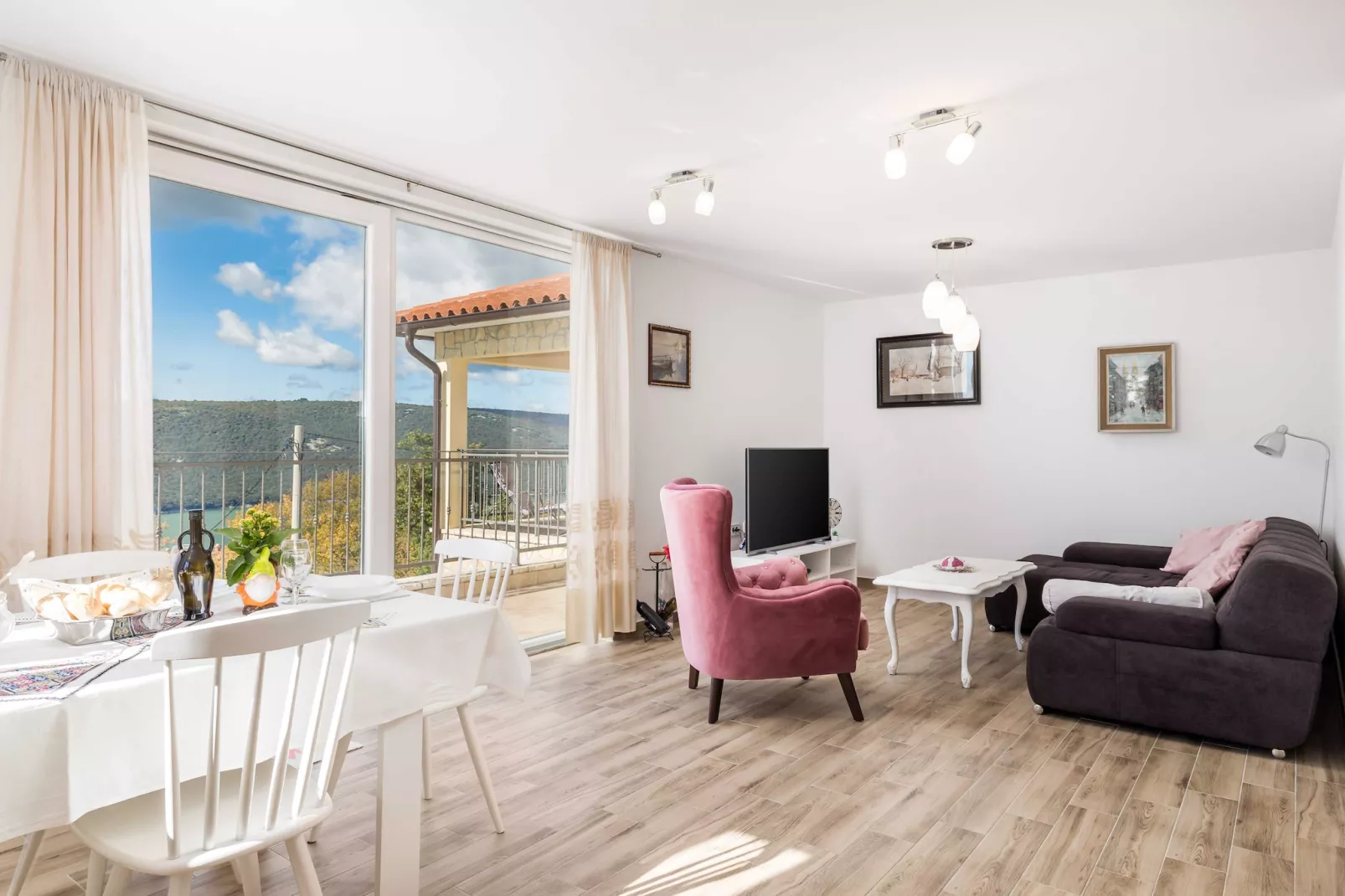 Wonderful Labin Villa with Private Pool and Sea Views - Three Bedroom