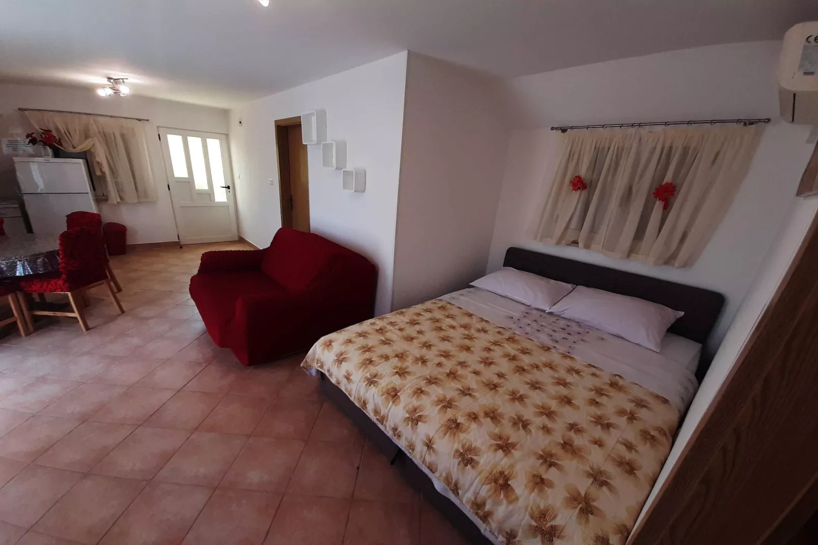 Cozy Apartments with Private Balcony Vinisce - Standard Two Bedroom Apartment (Owner I)