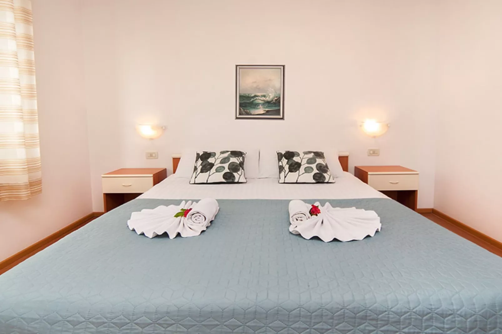 Splendid Beachfront Medveja Apartments - Confort One Bedroom Apartment with Balcony and Sea View 3