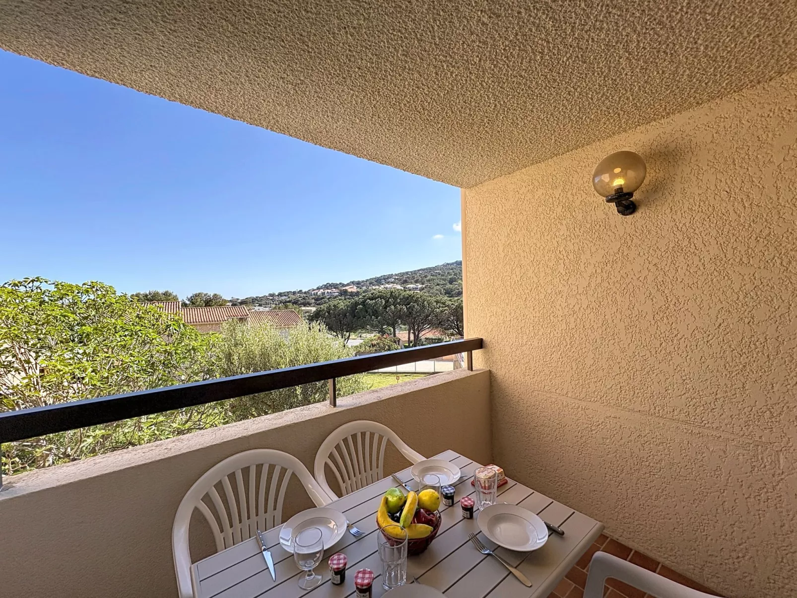 La Gaillarde - Draußen