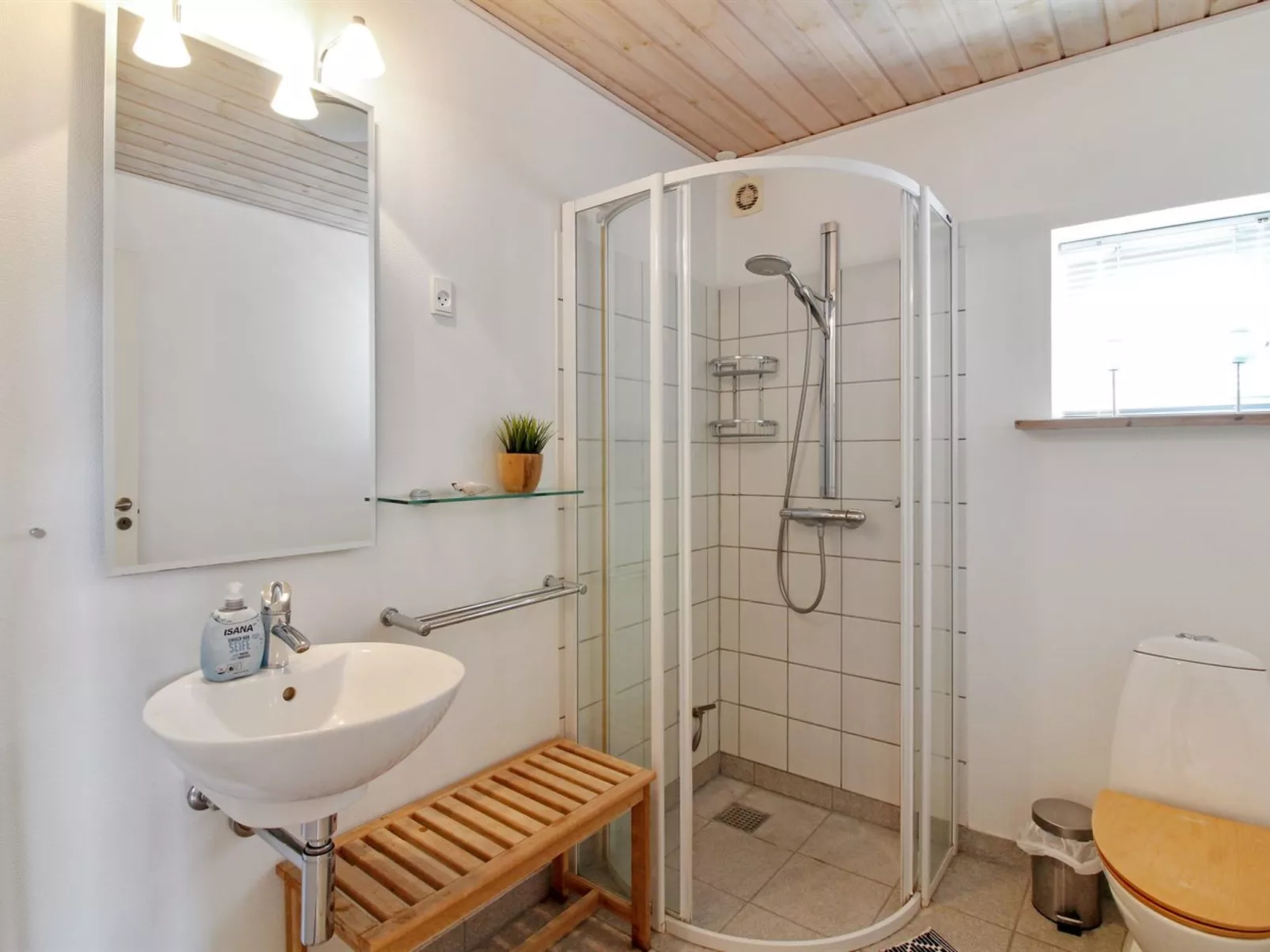 "Othelia" - 1.8km from the sea - Inside