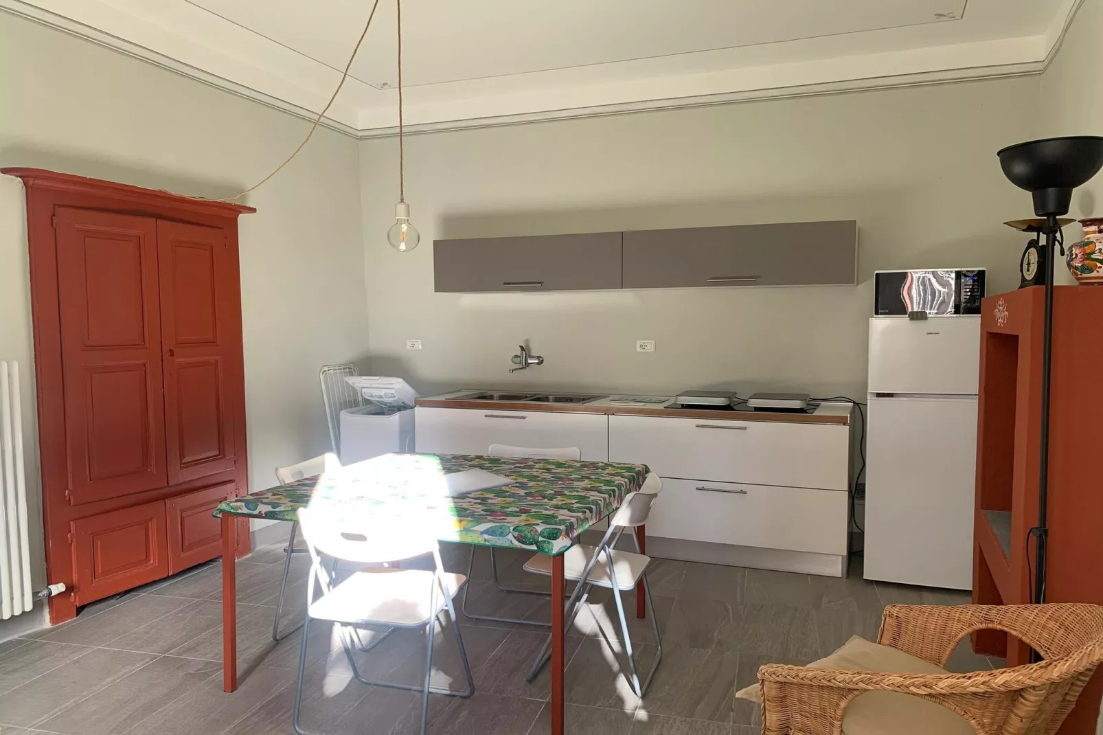 Ai Ronchi - piccolo appartamento con giardino a Cannero - Küche