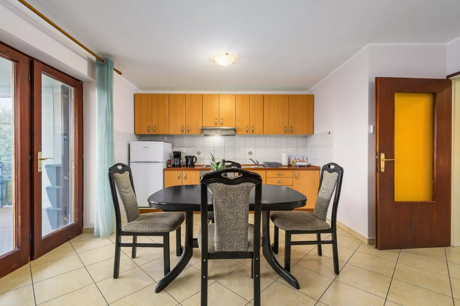 Charming Lovran Apartments with Wonderful Sea View - Two Bedroom Apartment - Dining room