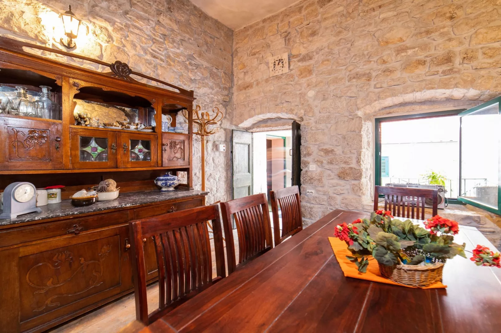 Four Bedroom Villa - Esszimmer