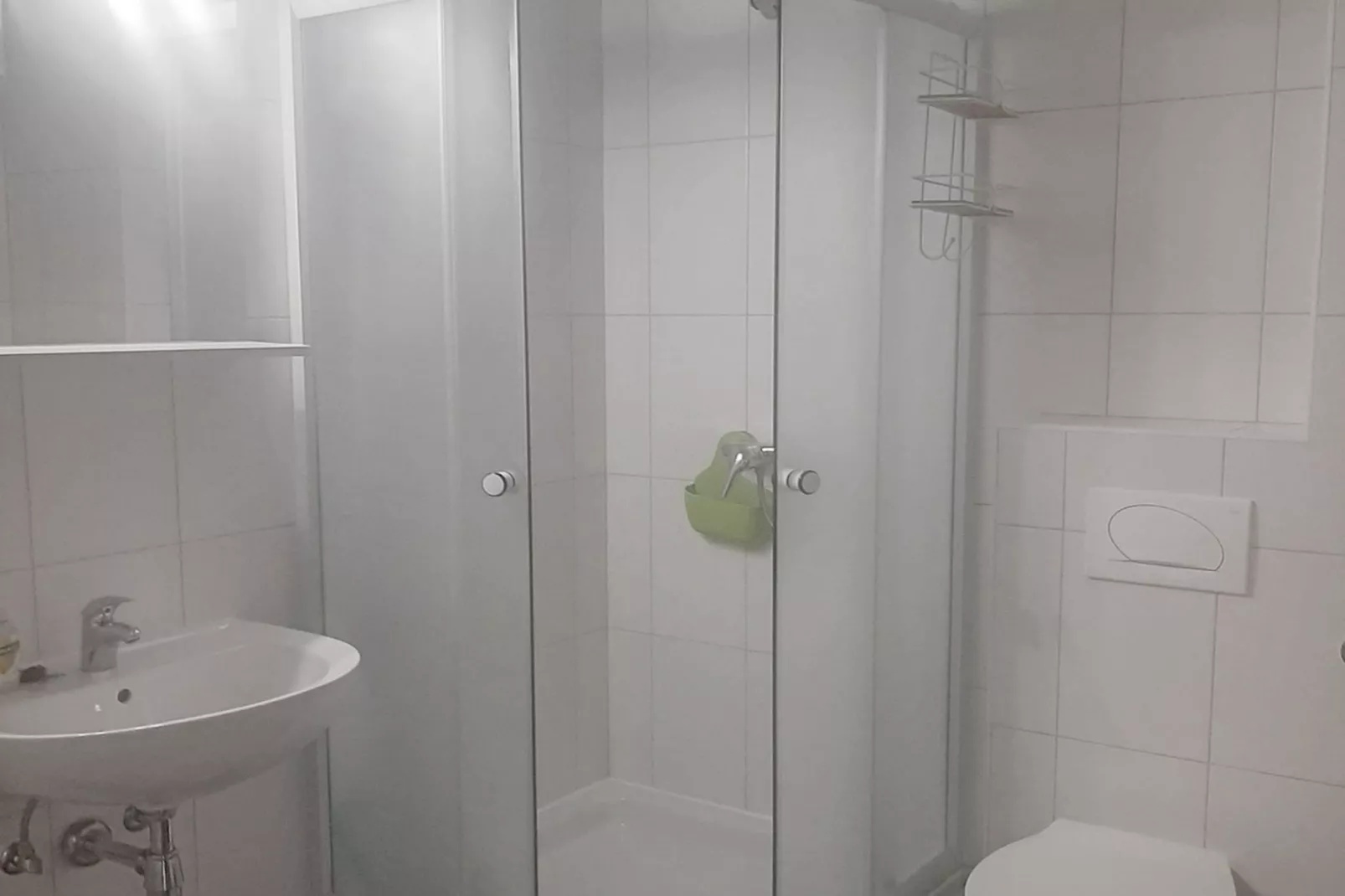 Three Bedroom Apartment - Badezimmer