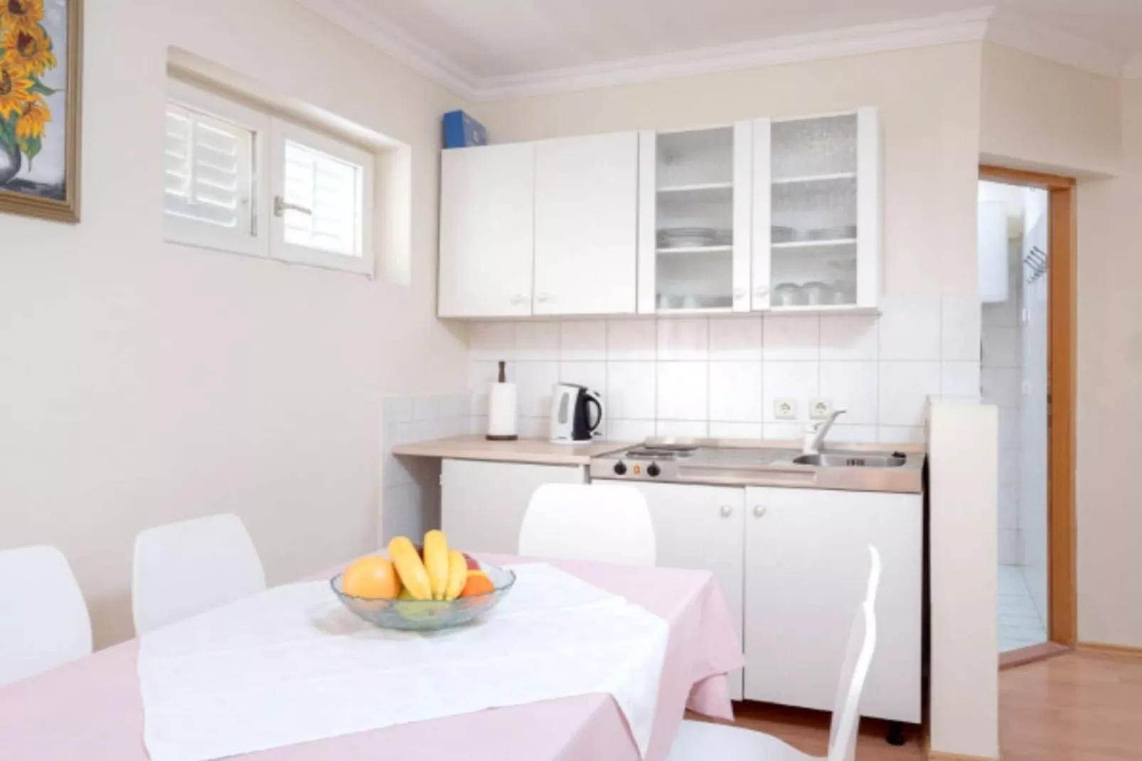 Two-Bedroom Apartment (A7) - Küche