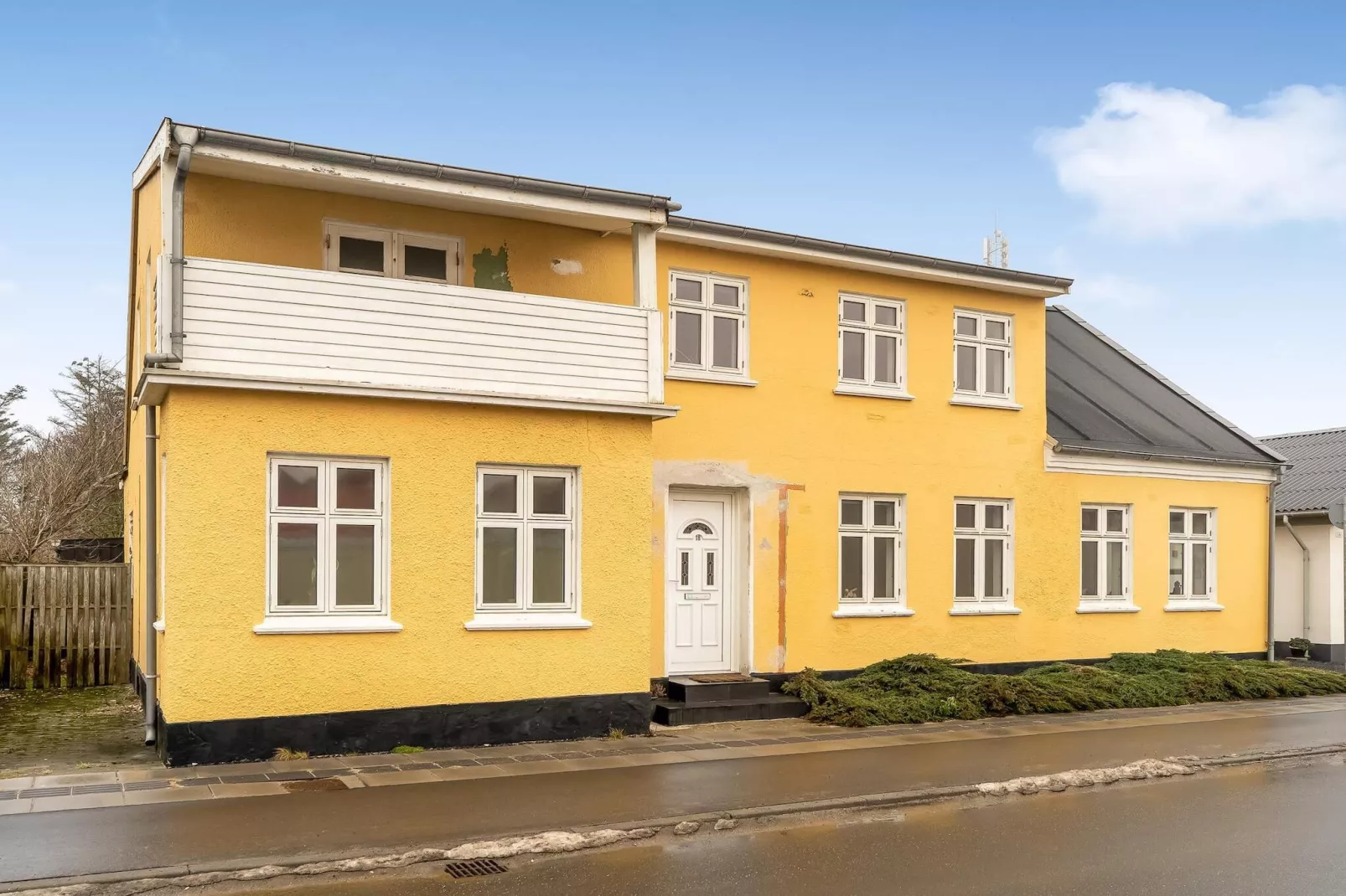 4 Sterne Ferienhaus in Løkken - Im Freien